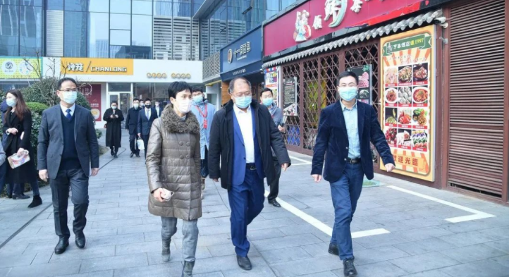 唐島灣“繁花里”數(shù)字人民幣一條街正式開街！